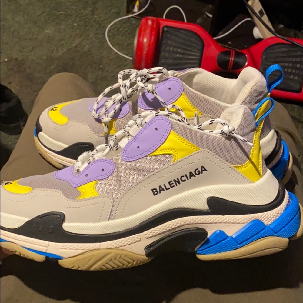 Balenciaga triple s
